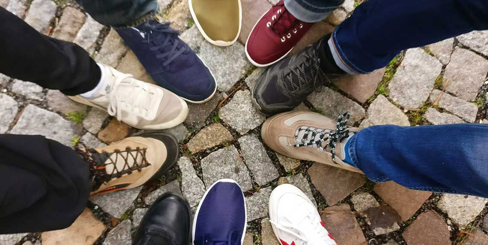 Stepping out on the right foot is a difficult task if your shoes are unsupportive and ill-fitting! Use this guide to help you find the right shoe!